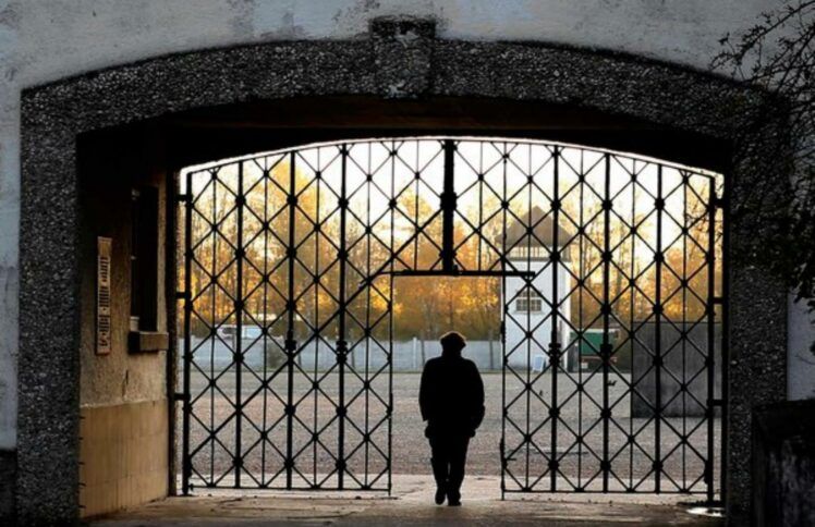 比死更可怕的：毫无意义的生——德国达豪集中营见闻录