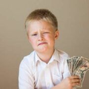 富二代的孤独很尴尬