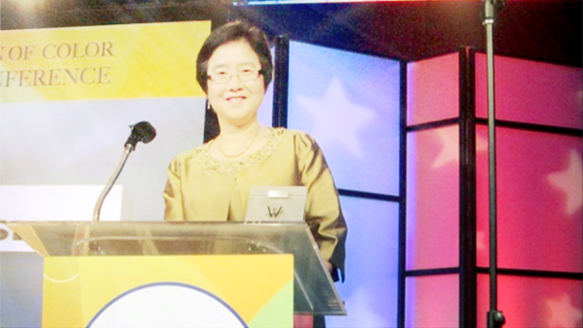 从香港难民到AT&T总监：没有童话，却是“神”话