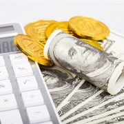 疫情三年：全球首富身家暴涨一倍，99%的人收入下降