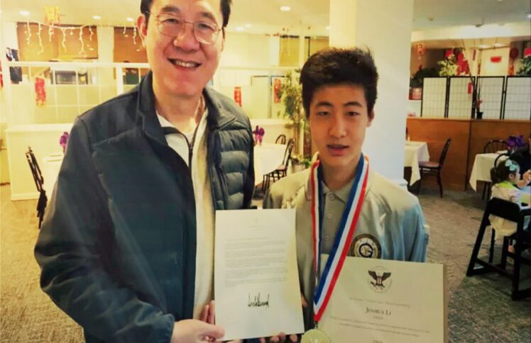 此间的少年，为何要去非洲？