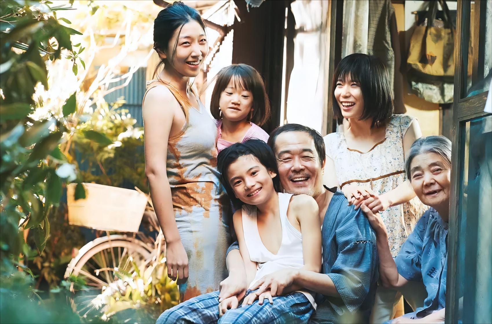 《小偷家族》：谁能使无爱的家解毒？