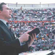 电影《帕劳》：把福音带给最穷的总统和将军