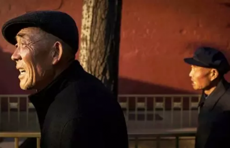 我家那位，还在“施工中”的父亲……