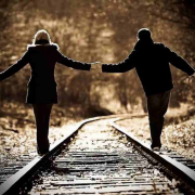 情人节特稿 | 苏茜：与司布真肩并肩的女人