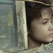 《何以为家》：成为父母的样子，是每个赞恩的宿命？