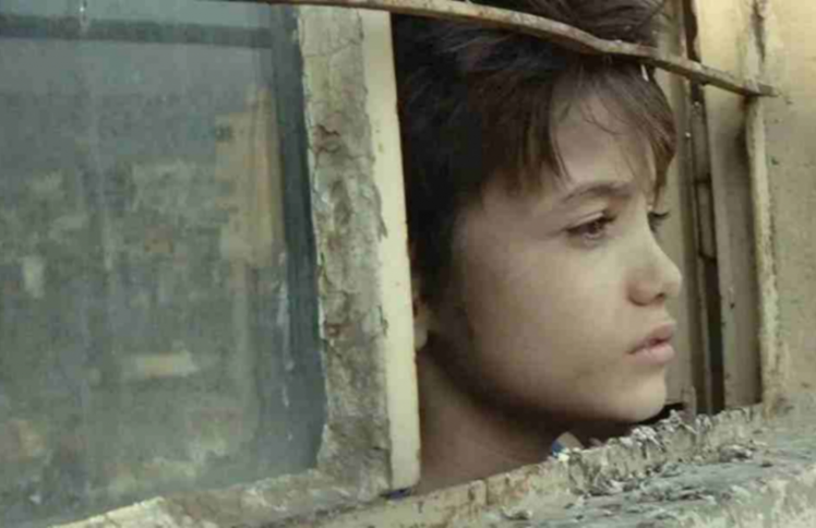 《何以为家》：成为父母的样子，是每个赞恩的宿命？