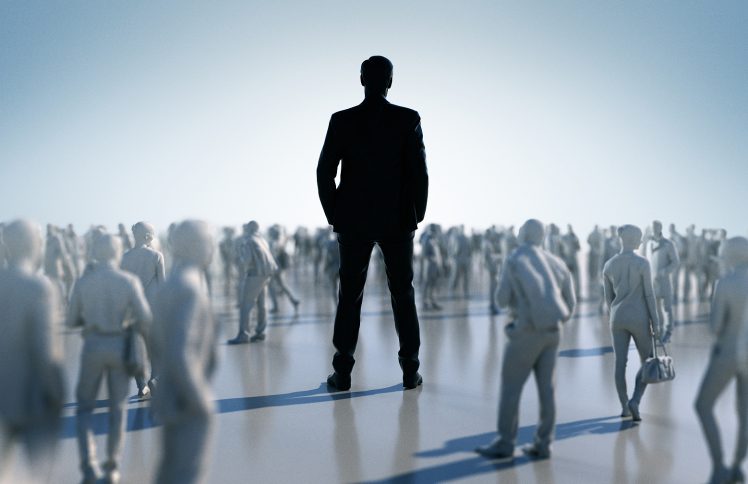 从“娘炮”里，如何找回丢失的男人？