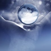 我们怎能摆脱被掌控的危险? ——“脸书泄密门”的背后危机