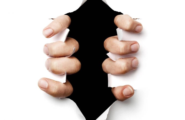 一个90后的自白：我终于逃离了四年多的同性恋生活