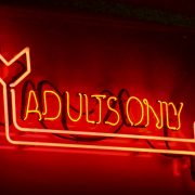 “我为她们哭泣” ——探访新加坡红灯区事工