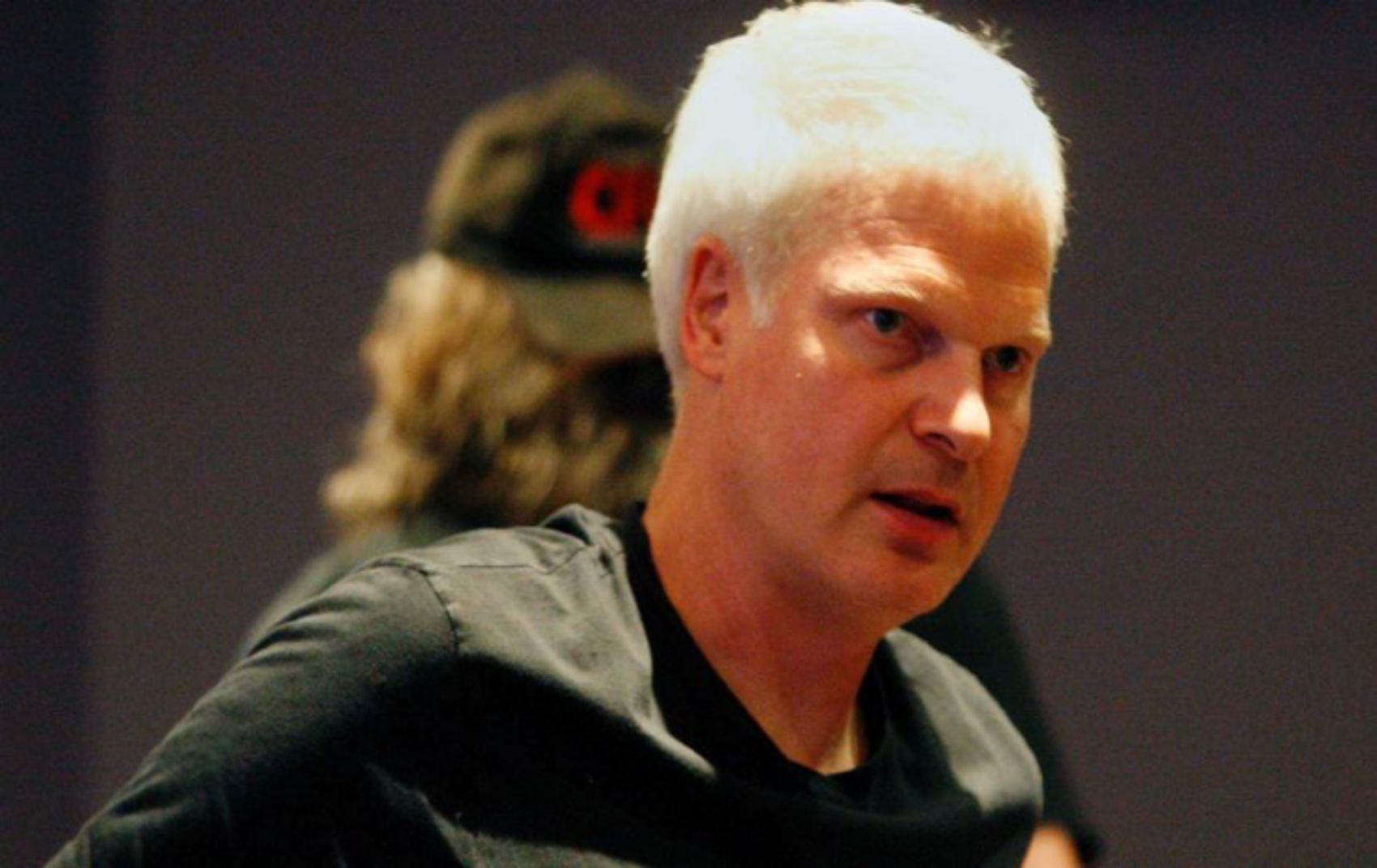 好莱坞大亨自杀前，曾在上帝门口徘徊