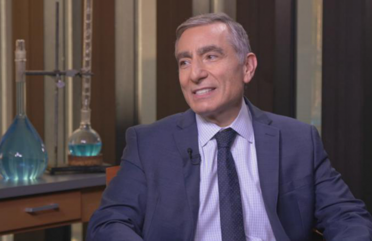 离诺贝尔化学奖最近的图尔和他的纳米小车