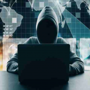 自我辩护，最终让我们的错误尽人皆知