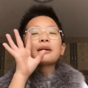 钟美美、缪可馨之后，面对《坏教育》如何求生？