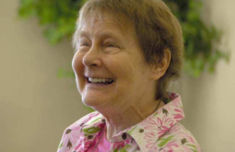 唐慕华离世:被30种疾病,炼成“最温柔的力量”