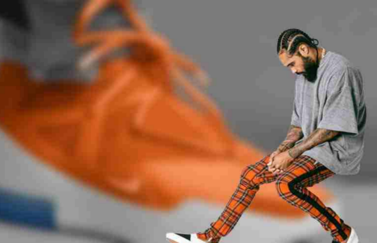 杰瑞·洛伦佐:设计新款耐克,把上帝带进时尚圈