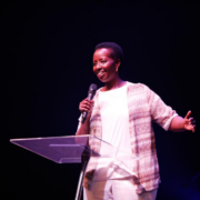 卡吉娜：反腐的女人，从乌干达税务局到公路局