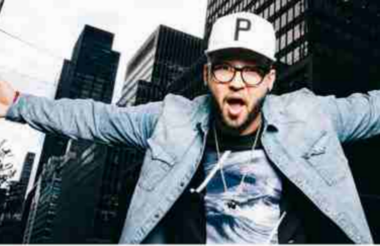 70、80、90，三代嘻哈明星与你庆圣诞！