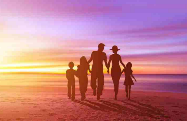 失而复得的家：未婚妈妈、吸毒父亲、被抛弃的儿子