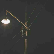 驼背女孩：其实我是心里病了，把自己封闭在仇恨里