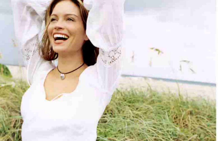 国际名模瑞秋：我比我的身体更有价值