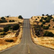 没信仰的人最后抵达的地方：虚空——评韩寒《后会无期》