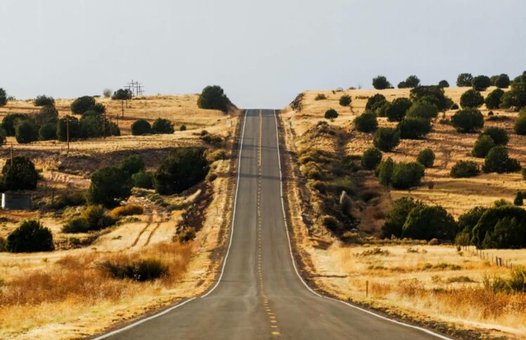 没信仰的人最后抵达的地方：虚空——评韩寒《后会无期》