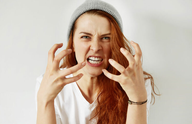 如何胜过怨愤与易怒的情绪?