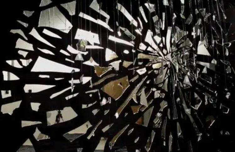 神亲手打碎我追求的完美——忧郁症后遇到神