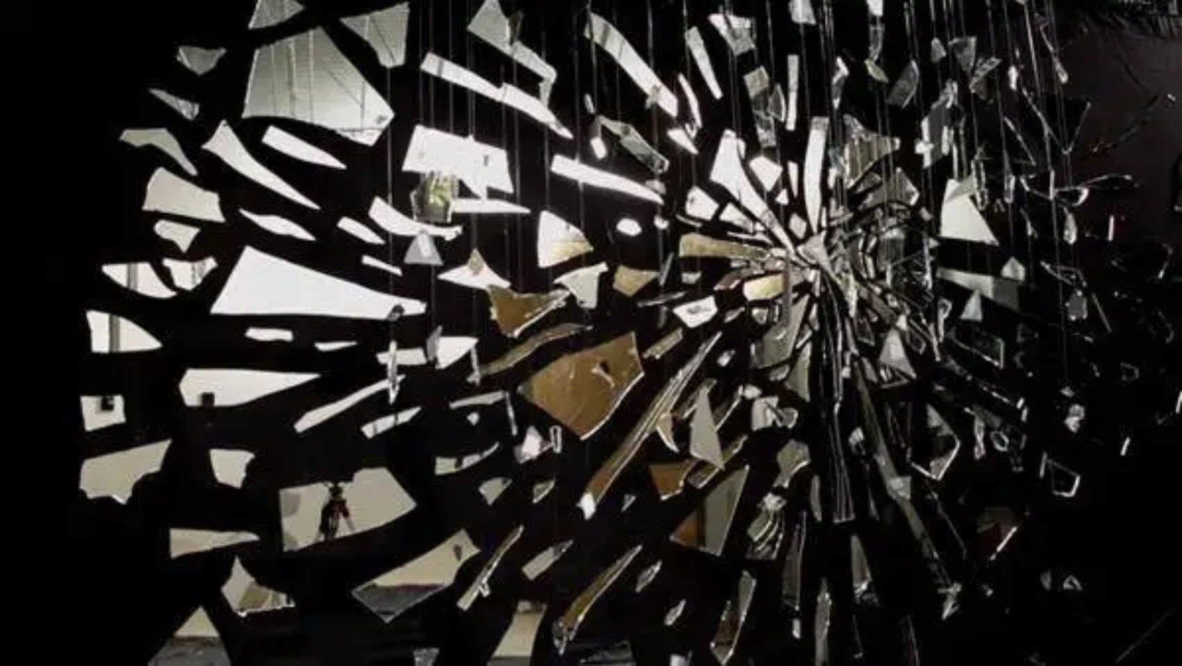 神亲手打碎我追求的完美——忧郁症后遇到神