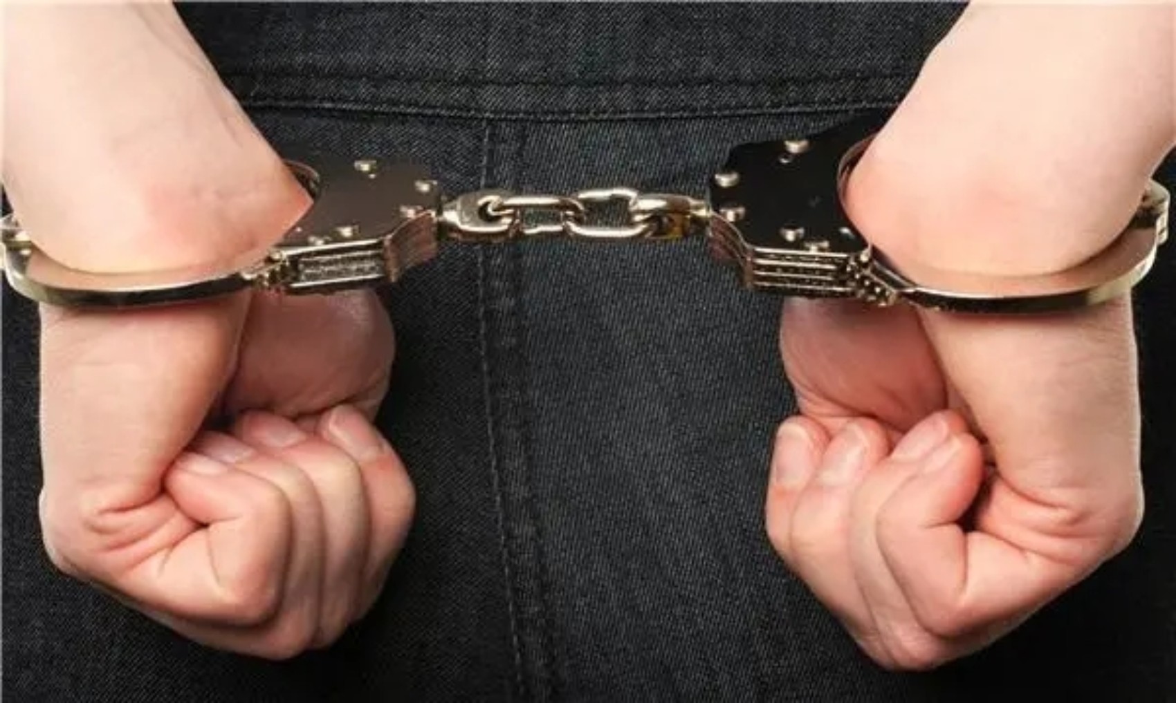 救灾英雄成了肇事罪犯？—— 美国历史上最大漏油事故亲历者见证