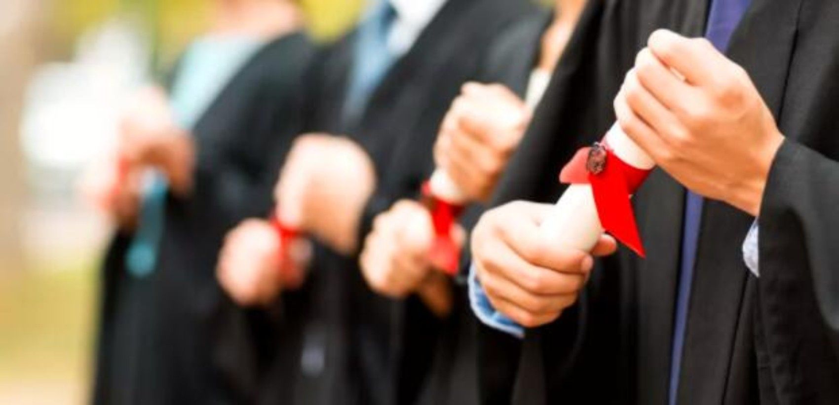 为何美国名校精英有“压倒式的孤独感”？