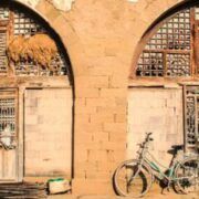 “公主癌”的“窑洞”男友