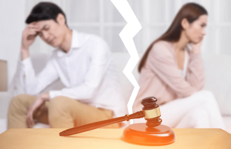 丈夫外遇离婚后，我成了婚姻咨询师