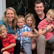 上帝拣选我作这场苦难的演出——格莱美奖得主Laura Story