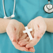 做医生究竟有多难？—一个80后基督徒医生的挣扎与坚持