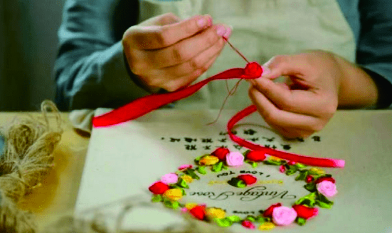 我手安稳，为祂而绣｜原创丝带绣作品
