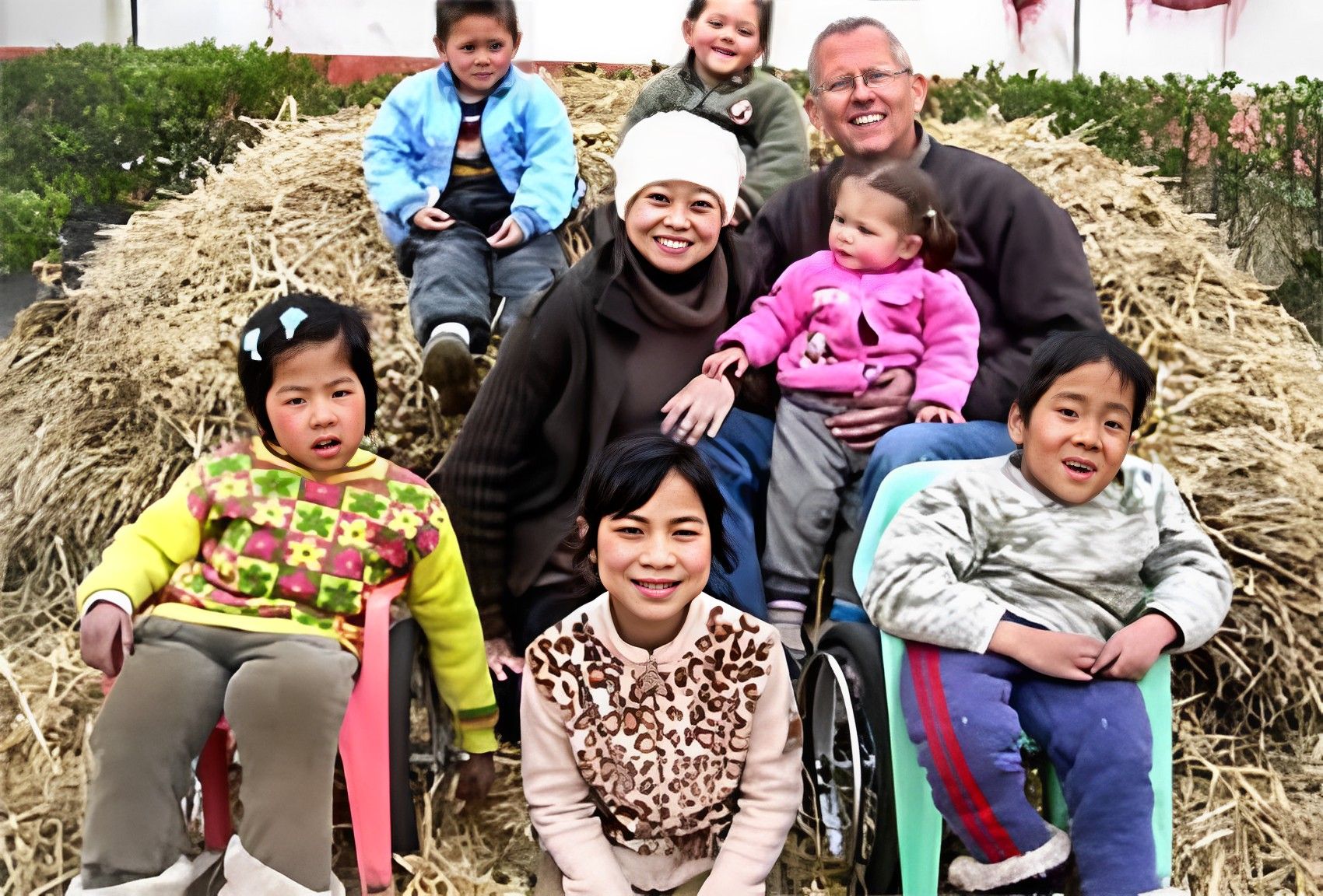 无敌的爱——50多个残疾弃儿的母亲王新玮