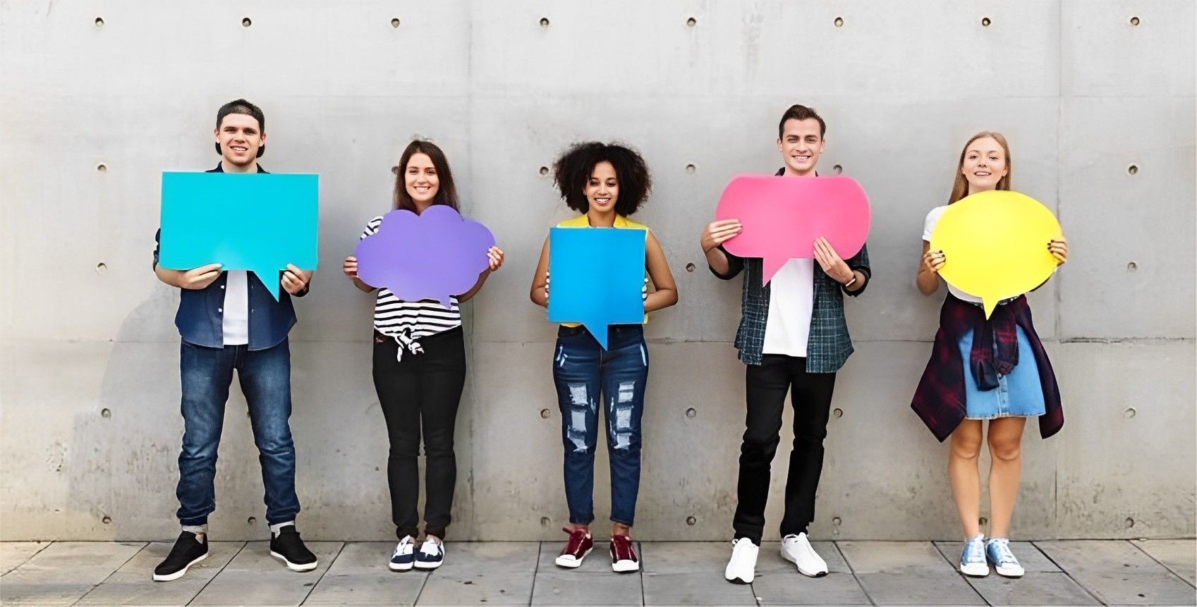 90后，像子弹飞，像蛋壳脆