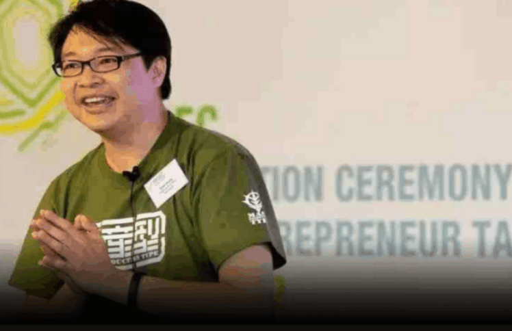 转变，从真人秀开始？ ——从珠宝商到生命导师的黄岳永