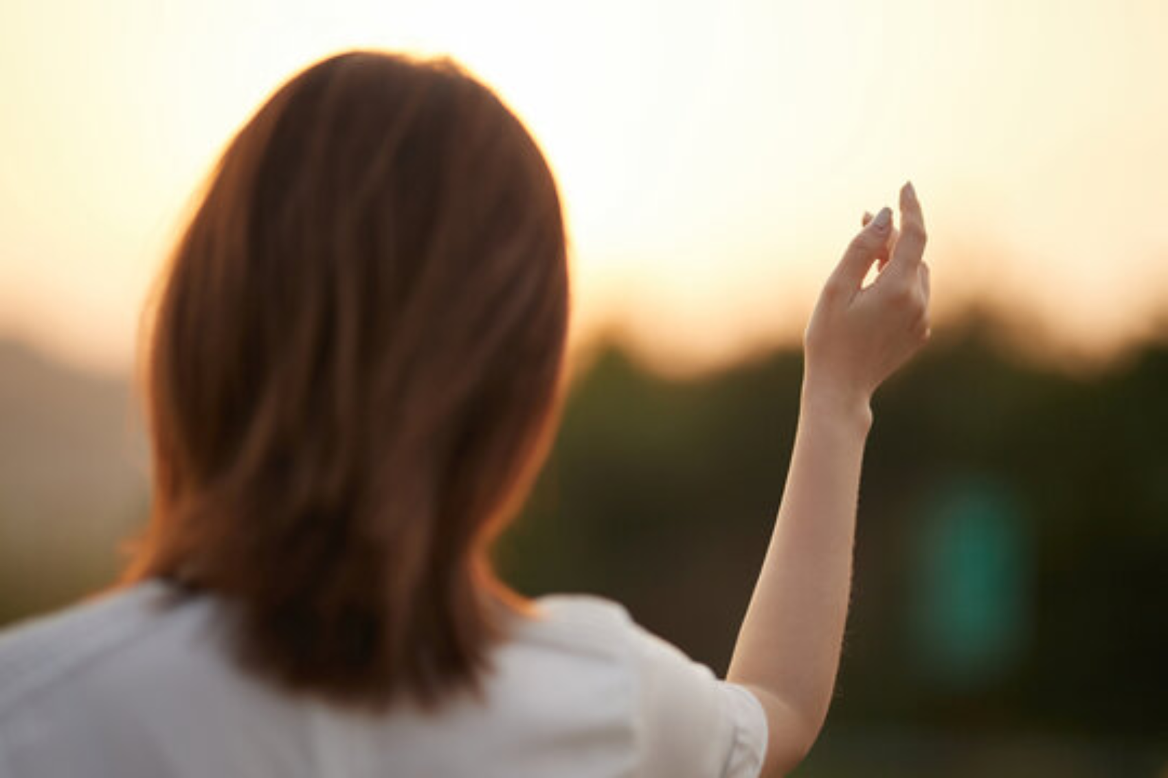 走出淫乱之家，不再仇恨父亲