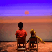 陪自闭症儿子一起,像蜗牛一样慢慢走