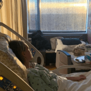 妻子是我在ICU照顾的最后一位病人