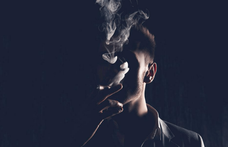 吸毒37年，我就是一个在罪里打转的陀螺