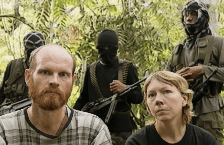 被恐怖分子绑架的376天