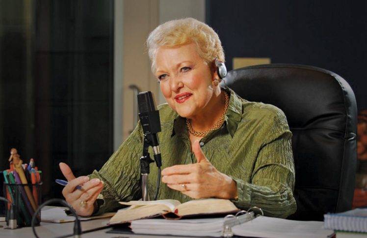 朱恩·亨特：14岁那年，我计划杀死父亲