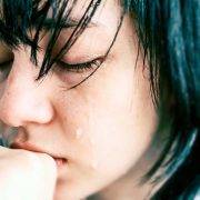 两位被猥亵、性侵女孩的自述:祂除去我一切的羞耻