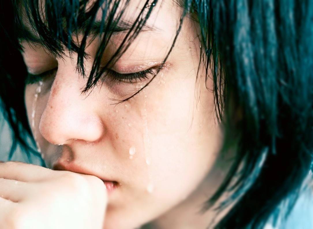 两位被猥亵、性侵女孩的自述：祂除去我一切的羞耻