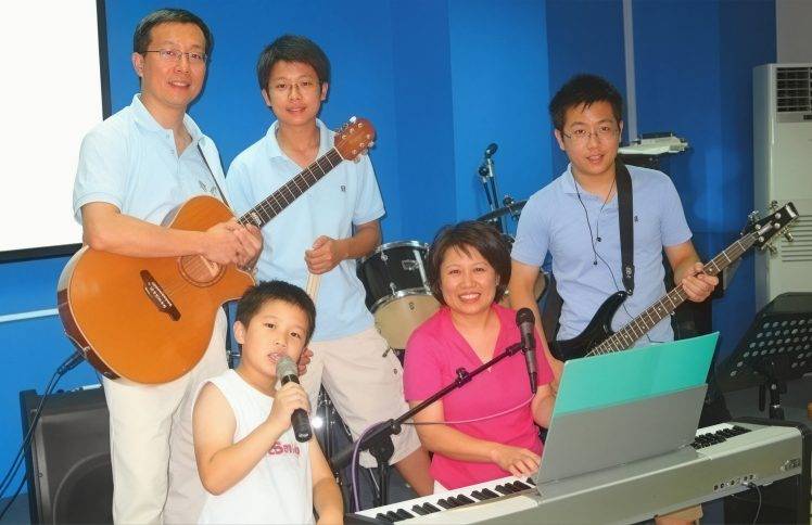 给全家一个心灵安息年——林为千蒋佩蓉夫妇访谈录